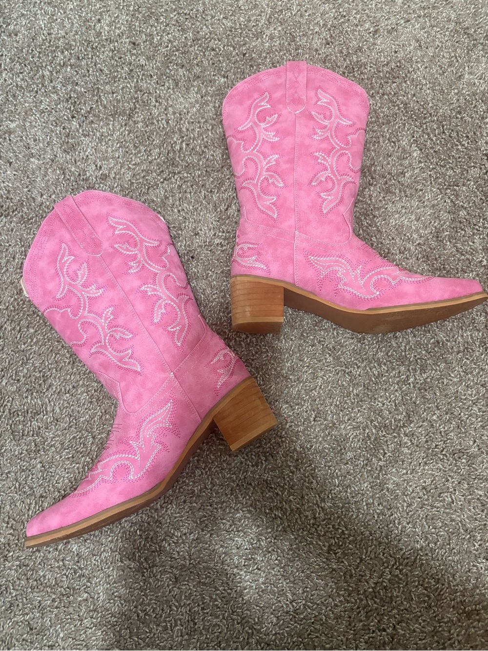 Women’s Pink Western Cowboy Boots - Suede Embroidered